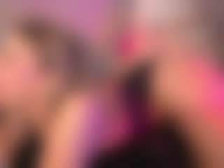 crystalcherr's Live Sex Cam Show