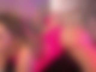 crystalcherr's Live Sex Cam Show