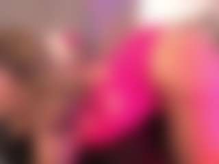 Live cam show with crystalcherr - Twerk on Camsoda