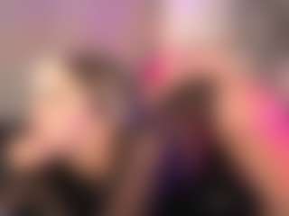 crystalcherr's Live Sex Cam Show