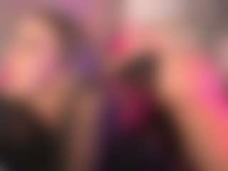 crystalcherr's Live Sex Cam Show