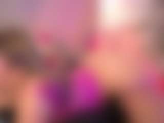 crystalcherr's Live Sex Cam Show