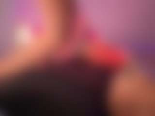 crystalcherr's Live Sex Cam Show