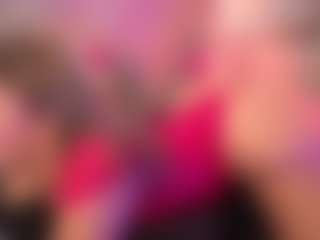 crystalcherr's Live Sex Cam Show