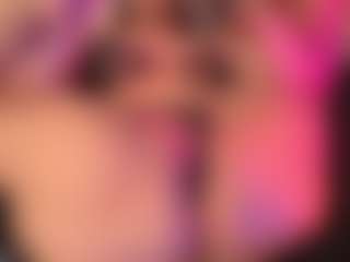 crystalcherr's Live Sex Cam Show