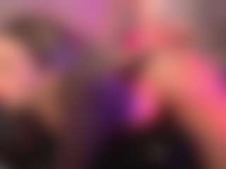 crystalcherr's Live Sex Cam Show
