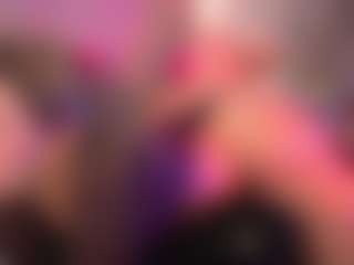 crystalcherr's Live Sex Cam Show