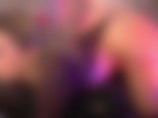 crystalcherr's Live Sex Cam Show