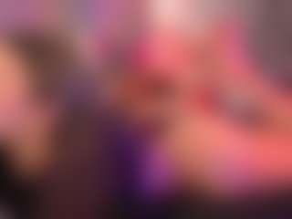 crystalcherr's Live Sex Cam Show