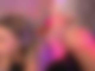 Live cam show with crystalcherr - Athletic Tease on sexylive.show