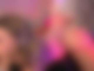 Live cam show with crystalcherr - Oil on Camsoda