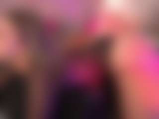 crystalcherr's Live Sex Cam Show