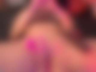 crystalcherr's Live Sex Cam Show