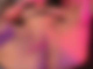 Live cam show with crystalcherr - Squirt on Camsoda