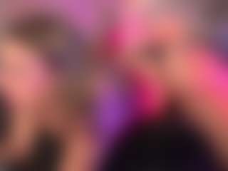 crystalcherr's Live Sex Cam Show