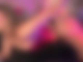 crystalcherr's Live Sex Cam Show