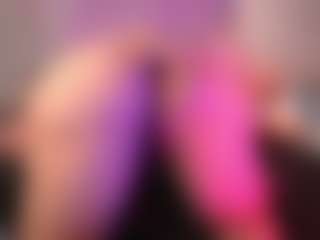 crystalcherr's Live Sex Cam Show