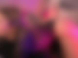 Live cam show with crystalcherr - Fingers on camwithhim.com
