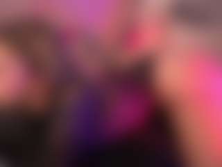 crystalcherr's Live Sex Cam Show