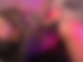 crystalcherr's Live Sex Cam Show