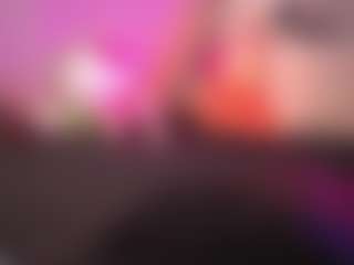 crystalcherr's Live Sex Cam Show