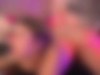 crystalcherr's Live Sex Cam Show