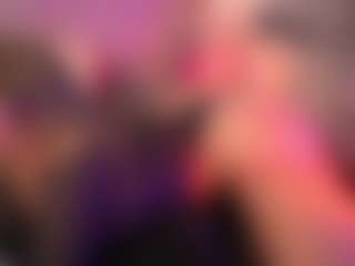 crystalcherr's Live Sex Cam Show