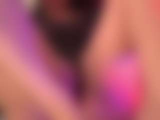 crystalcherr's Live Sex Cam Show