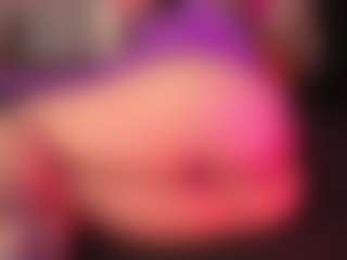 crystalcherr's Live Sex Cam Show