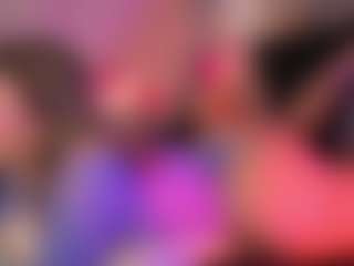 Live cam show with crystalcherr - Oil on Camiplay Live
