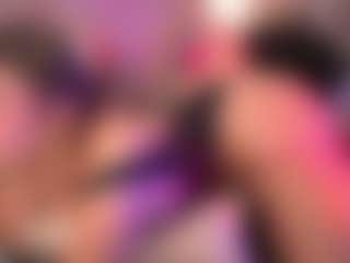 Live cam show with crystalcherr - Tease on camwithhim.com