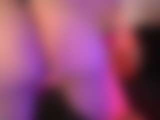 crystalcherr's Live Sex Cam Show