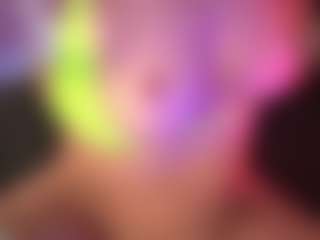 crystalcherr's Live Sex Cam Show