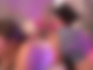 crystalcherr's Live Sex Cam Show