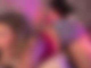 Live cam show with crystalcherr - Small Tits on TottyGirls