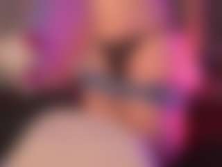 crystalcherr's Live Sex Cam Show