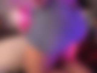 crystalcherr's Live Sex Cam Show