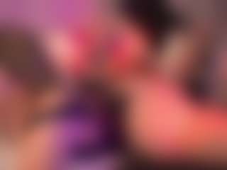 crystalcherr's Live Sex Cam Show