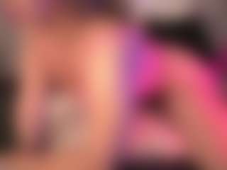 crystalcherr's Live Sex Cam Show