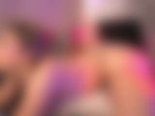 crystalcherr's Live Sex Cam Show