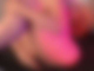 Live cam show with crystalcherr - Athletic on CamSodaAdn