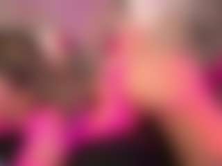 crystalcherr's Live Sex Cam Show