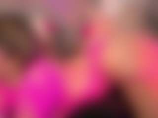 crystalcherr's Live Sex Cam Show
