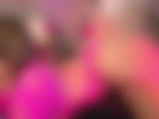 crystalcherr's Live Sex Cam Show