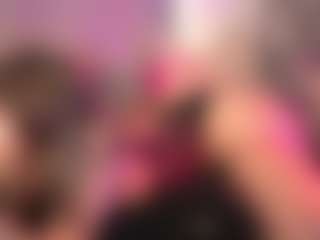 crystalcherr's Live Sex Cam Show