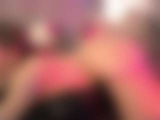crystalcherr's Live Sex Cam Show