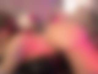 crystalcherr's Live Sex Cam Show
