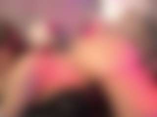 crystalcherr's Live Sex Cam Show