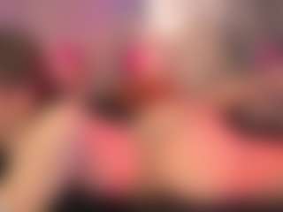 crystalcherr's Live Sex Cam Show
