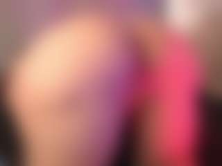 crystalcherr's Live Sex Cam Show
